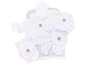 Ajuar blanco para bebé recién nacido, incluye ropa, gorro, babero, frazada.
