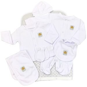 Ajuar blanco para bebé recién nacido, incluye ropa, gorro, babero, frazada.